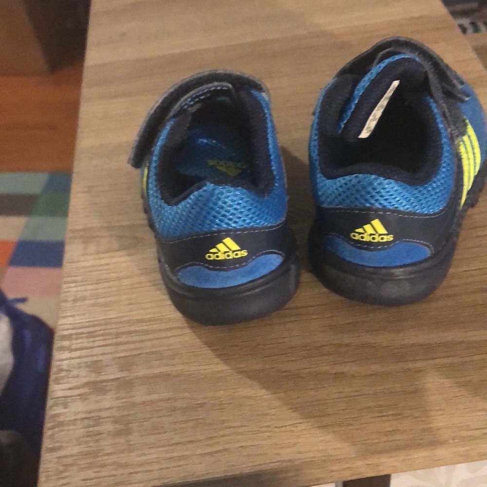 Adidas Sneakers - Picture 3 of 7